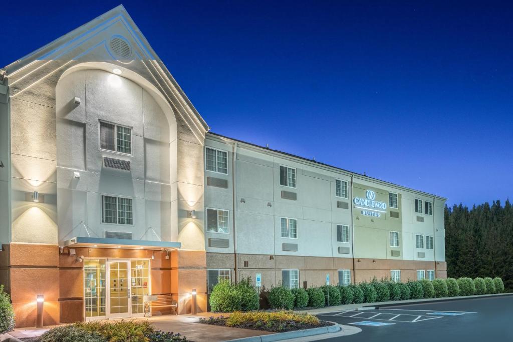 Candlewood Suites Hopewell an IHG Hotel Main image 1